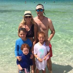 Meet your Posher, Dinah